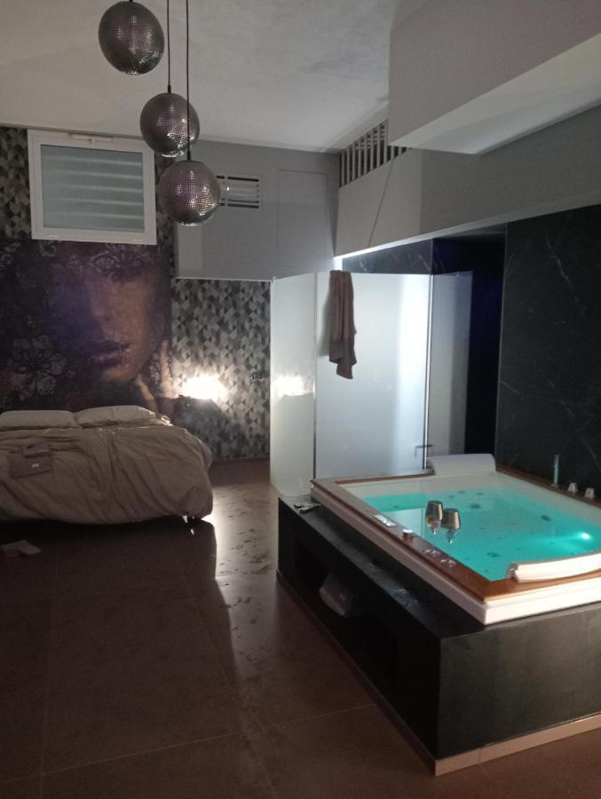Suite Luxurya Bari Dış mekan fotoğraf